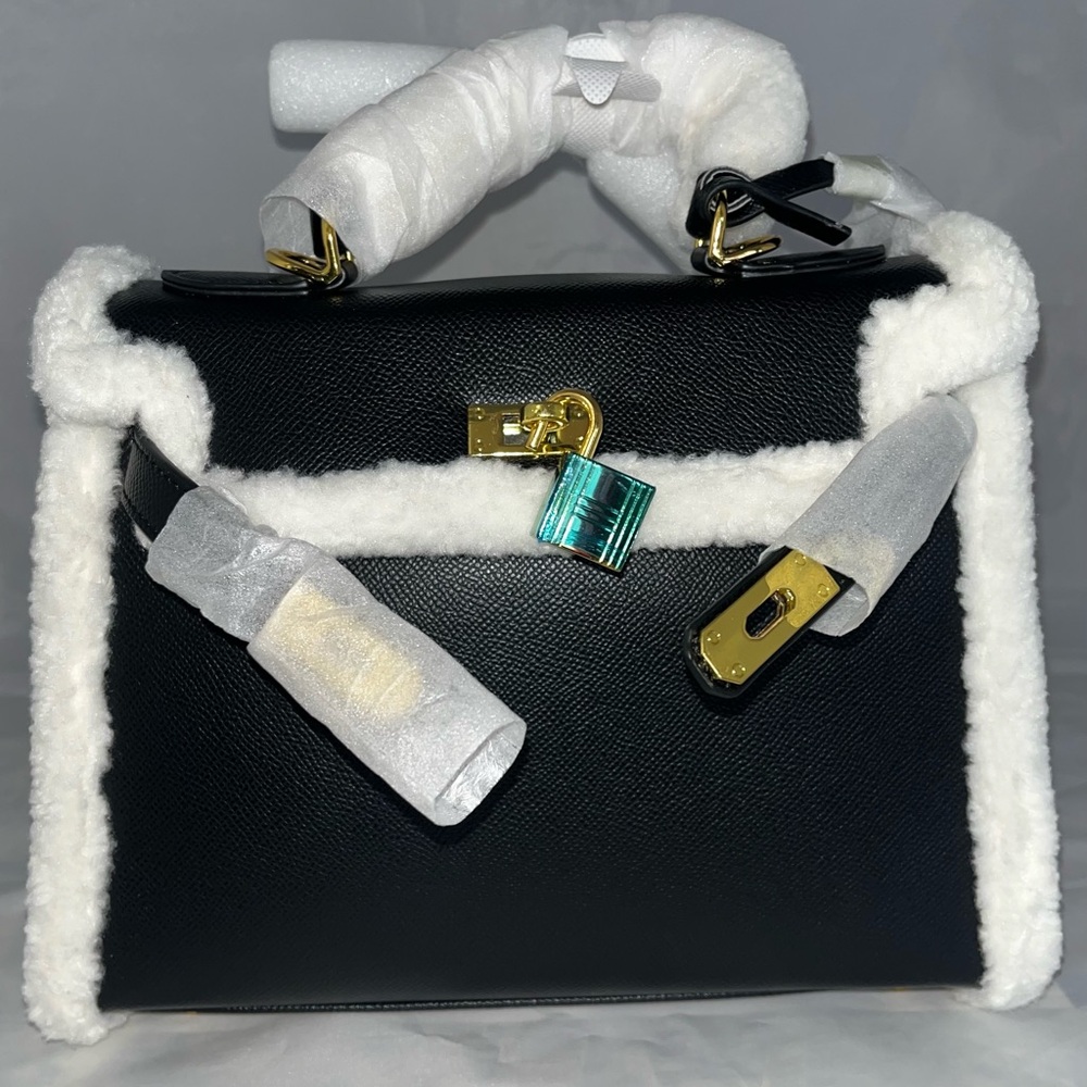 Black Faux Leather & Shearling Top Handle Satchel w/ Gold Lock – Winter Chic